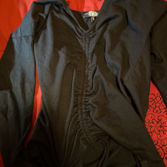 Top - Picture 2 of 4